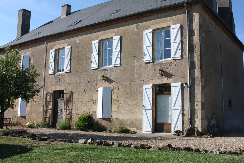 Château Latour Fours (Nievre) Exterior foto