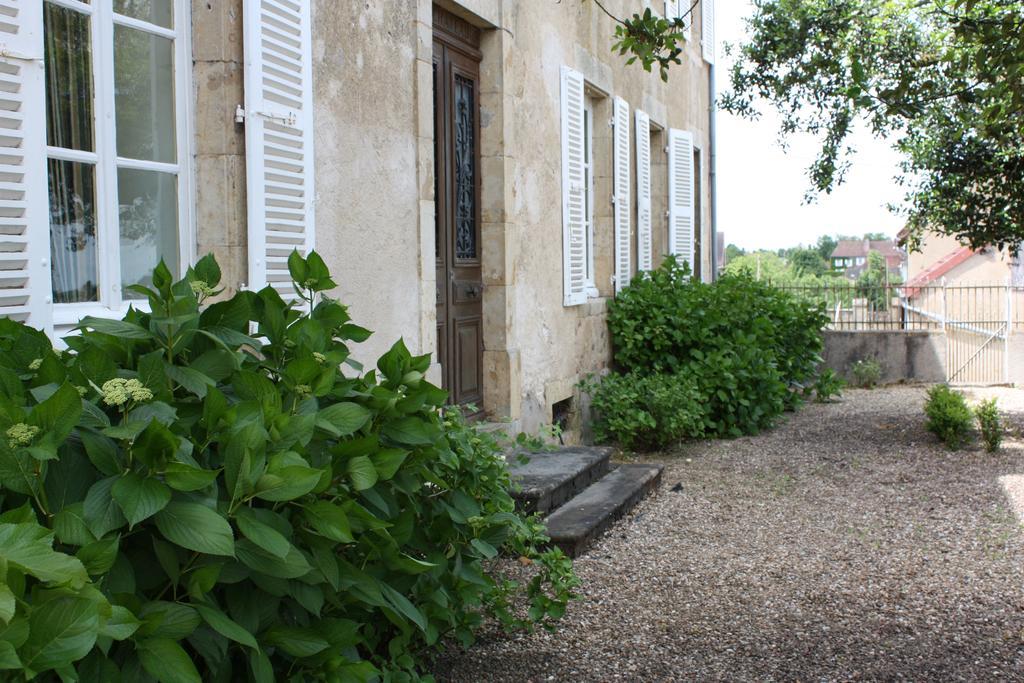 Château Latour Fours (Nievre) Exterior foto